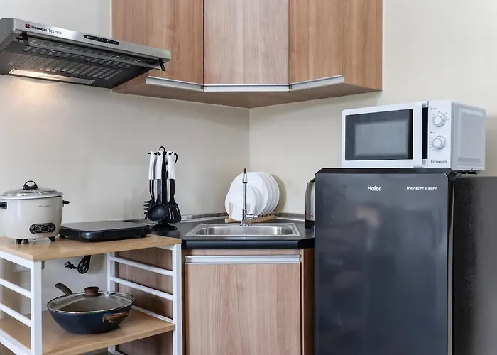 Furnished In It Park With Wifi, Netflix And Pool Access Cebu