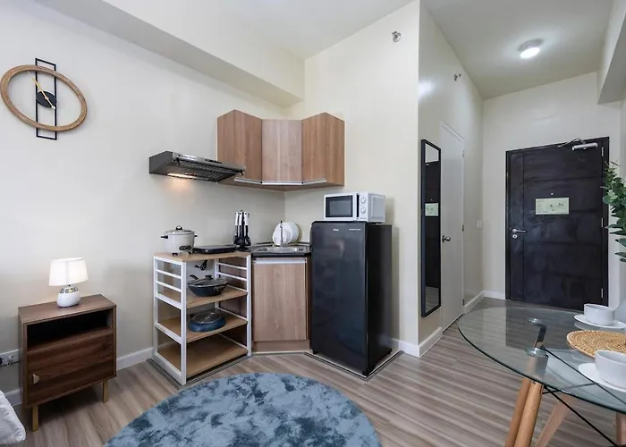 Furnished In It Park With Wifi, Netflix And Pool Access Apartment